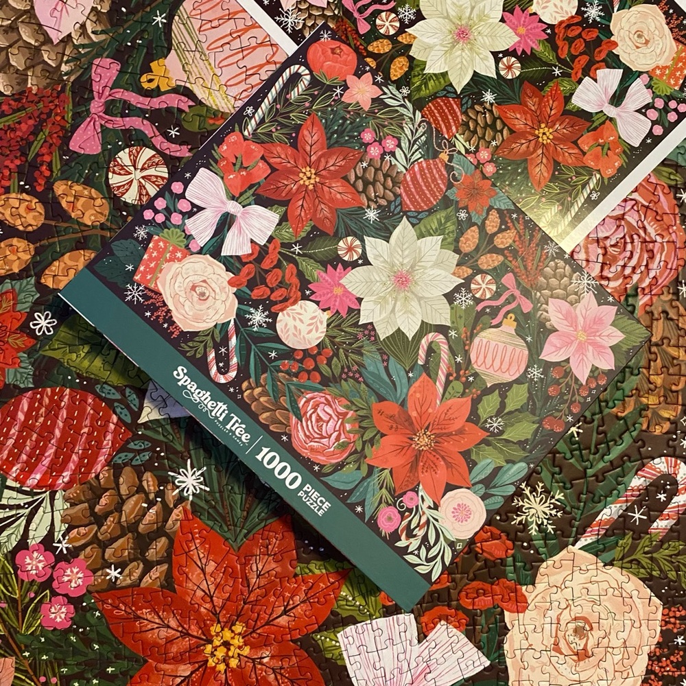 Spaghetti Tree Games Christmas Puzzle 1000 Pieces “Petals & Pine”
